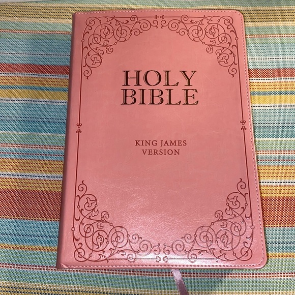 Holy Bible - Picture 1 of 4